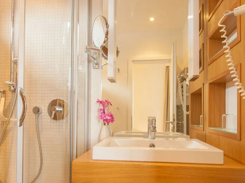 Badezimmer im Einzelzimmer Stammhaus