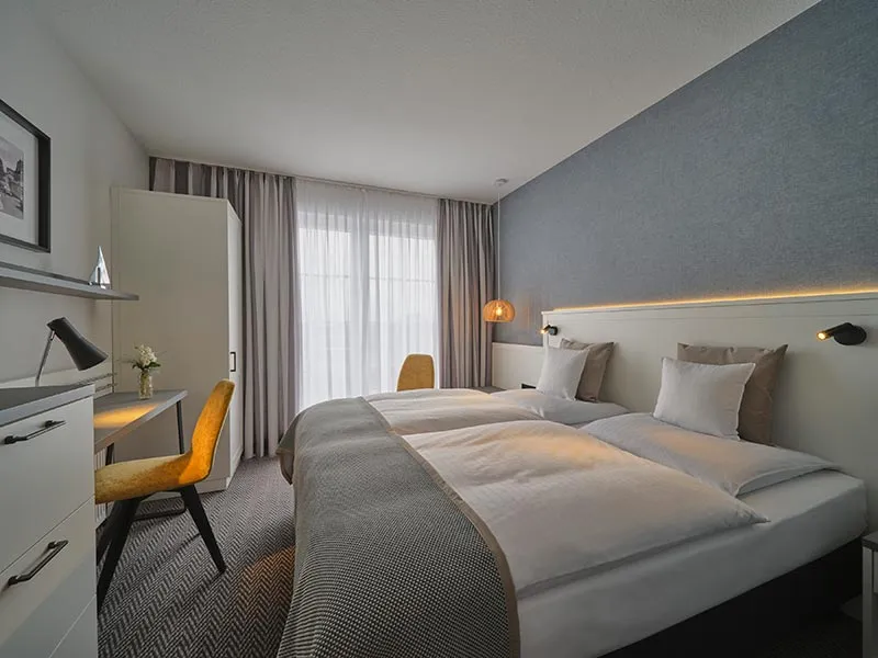 Doppelzimmer im Stammhaus mit moderner Einrichtung