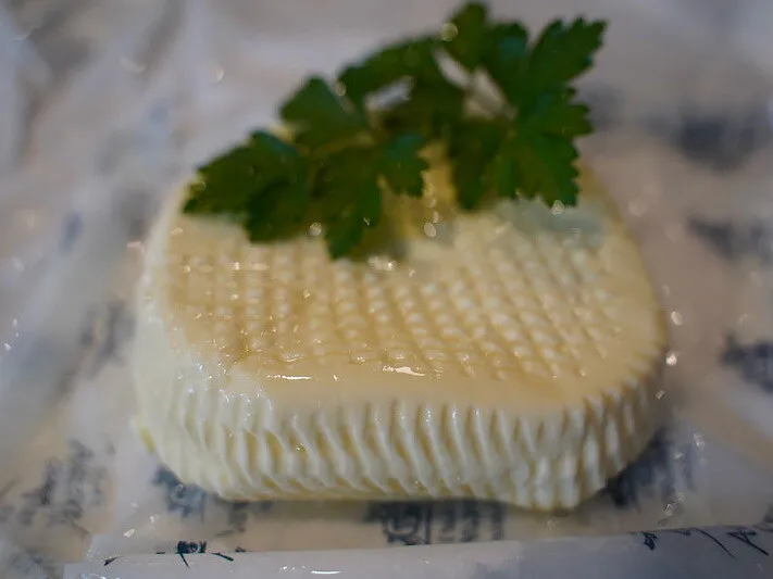 Squacquerone, cremiger weicher Käse