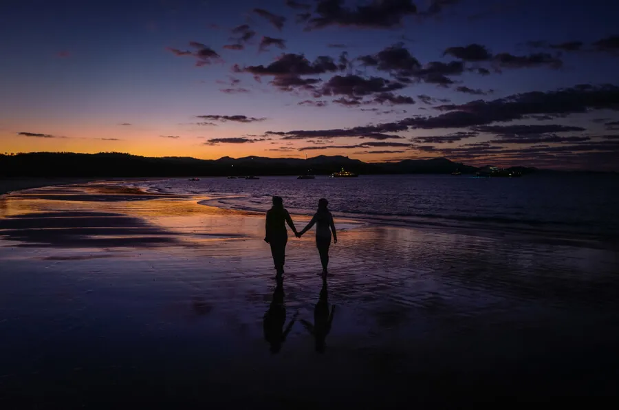 Whitsundays Camping Great Barrier Reef Queensland Australien Whitehaven Beach Sonnenuntergang