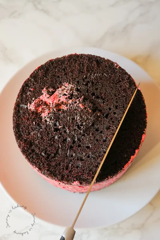 Anleitung zum Schneiden einer Herztorte