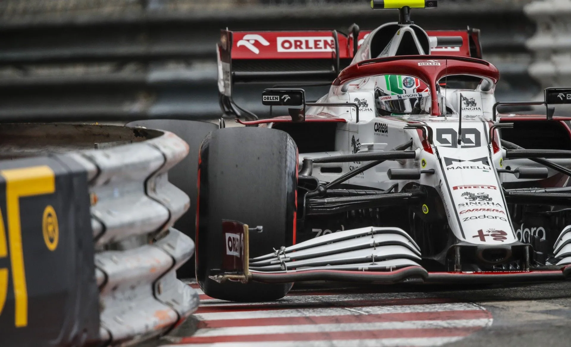 Antonio Giovinazzi im Alfa Romeo C41 während des Großen Preises von Monaco 2021