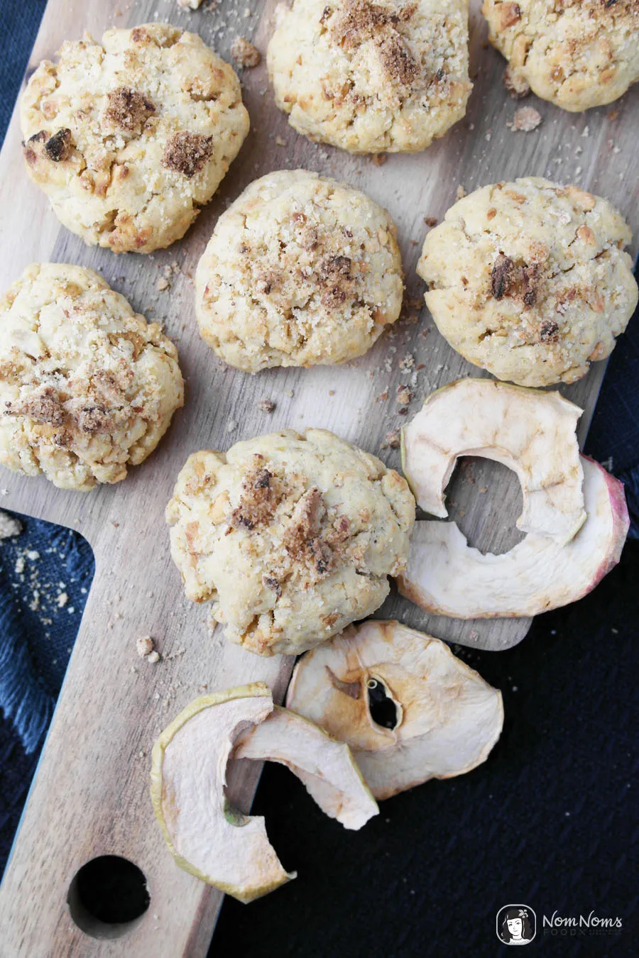 Apfel-Streusel-Kekse als Begleitung zu Tee oder Kaffee