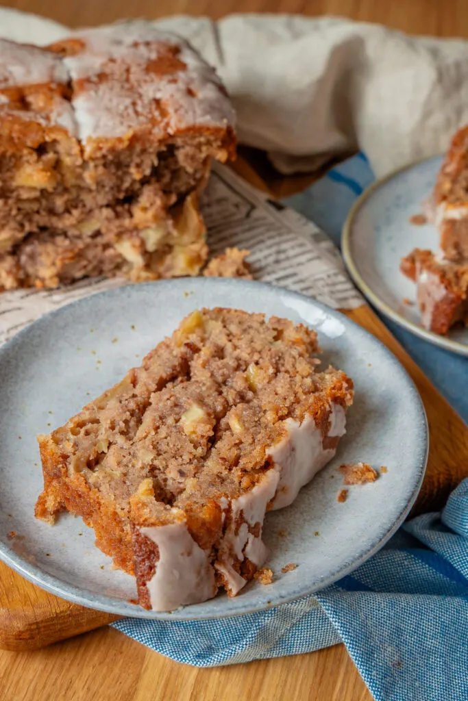 Apfel Walnusskuchen Rezept