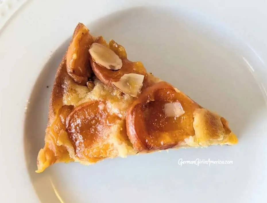 Aprikosen Marzipan Geburtstagskuchen