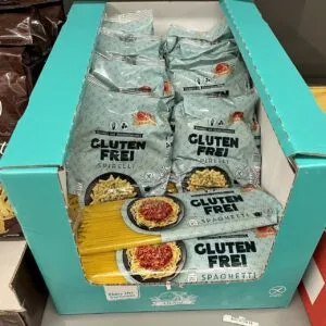 Auswahl an glutenfreier Pasta der Marke Albhof im Netto Marken-Discount