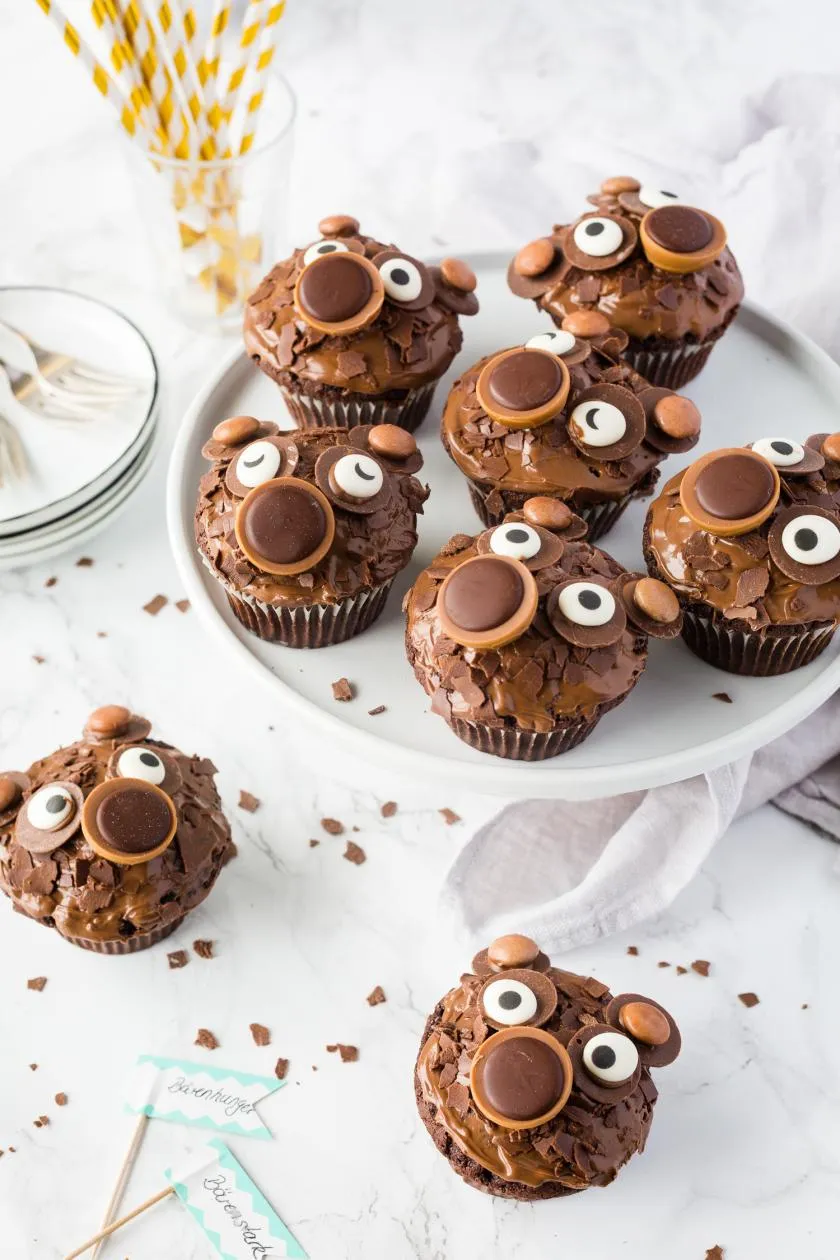 Bärenmuffins mit Schokolade und Toffifee für den Kindergarten Geburtstag