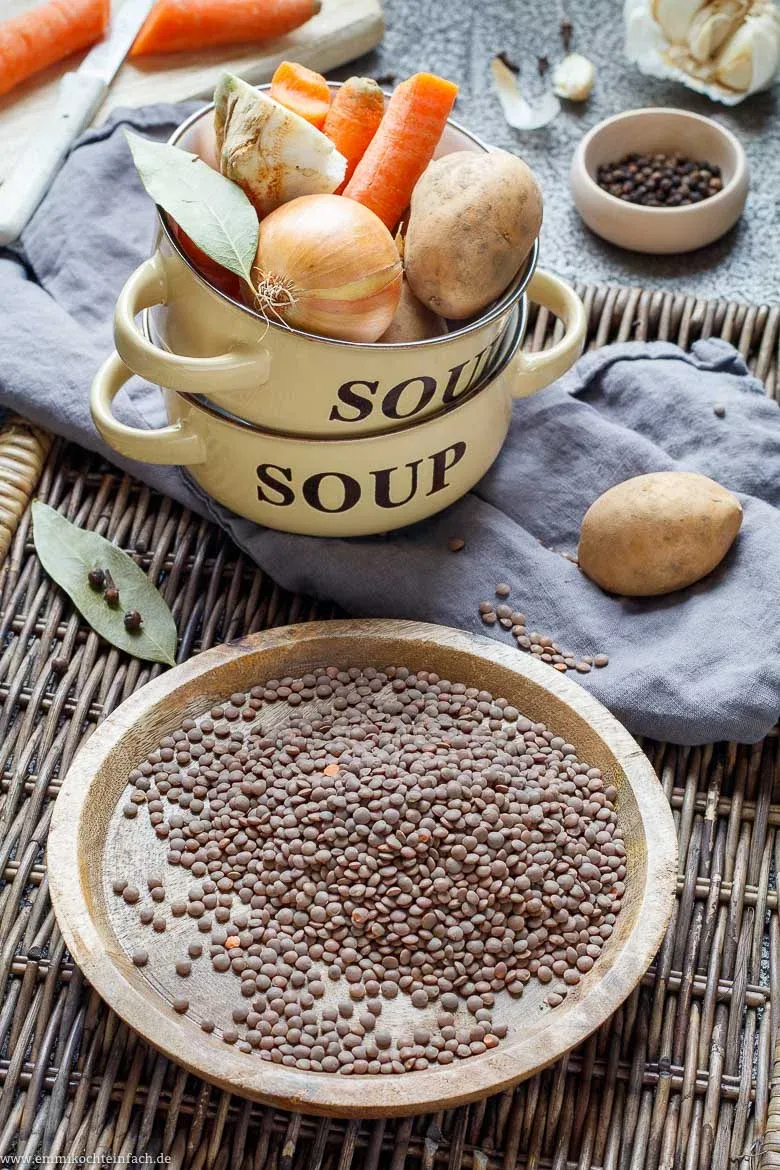 Berglinsen für ein gesundes Linsen Rezept im Topf bereit zur Zubereitung