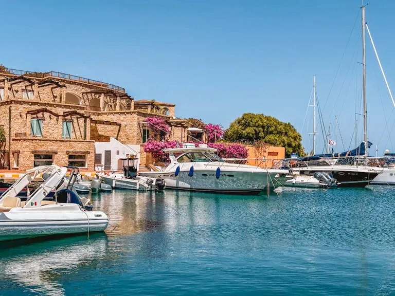 Blick auf die Altstadt von Alghero, Sardinien