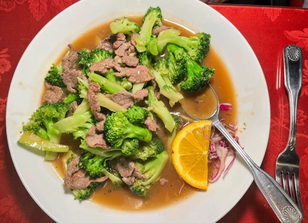 Brokkoli-Liebhaber-Gericht vom Saigon Sushi in Vero Beach, Florida