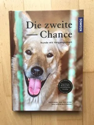 Buchtipp für alle, die einem Notfall Chihuahua eine zweite Chance geben wollen