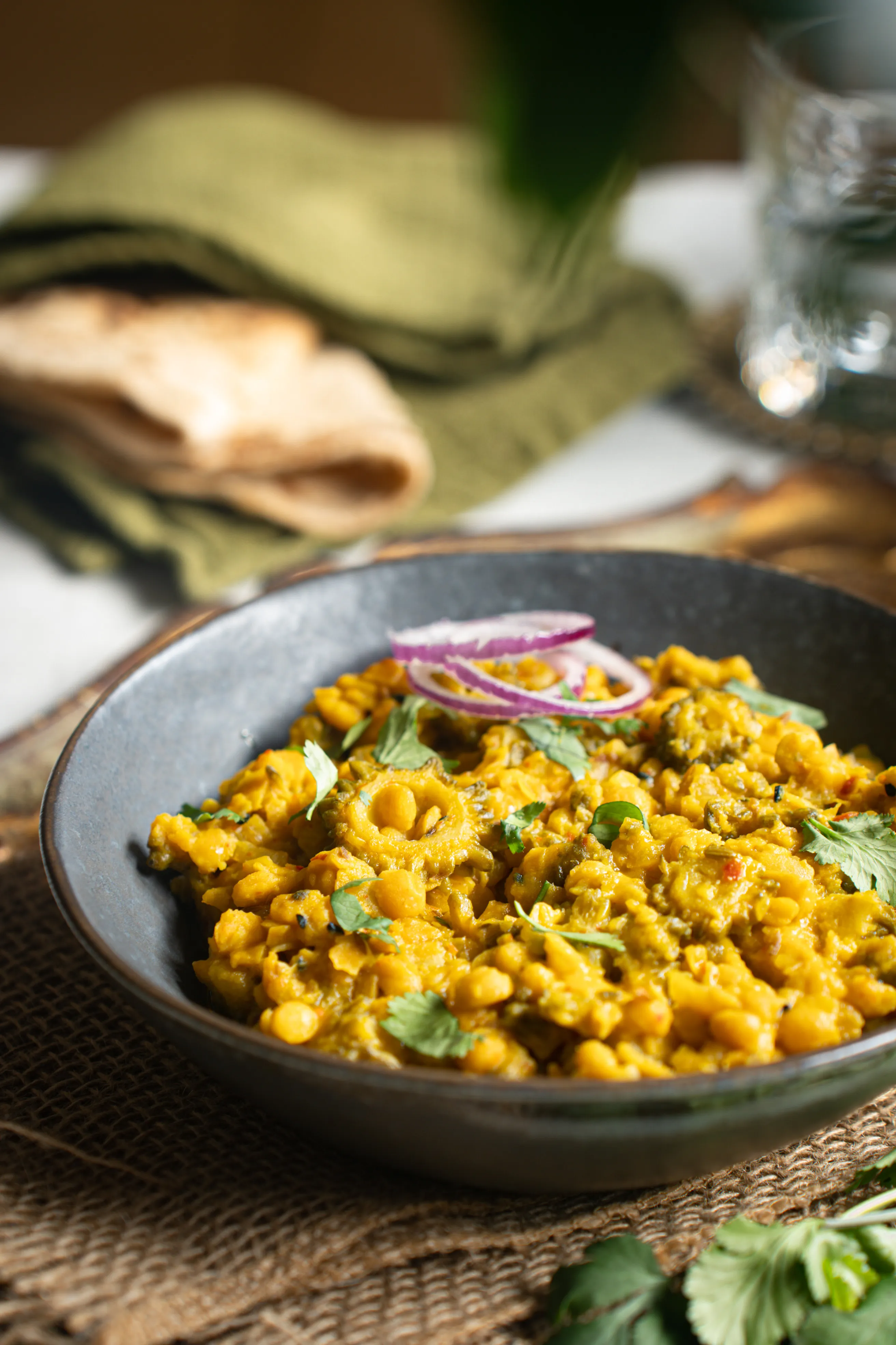 Chana Dal Karela Gericht