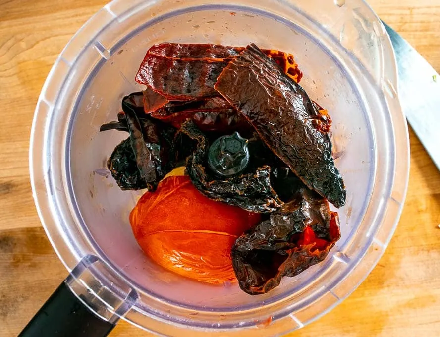 Chili-Püree vor dem Mixen