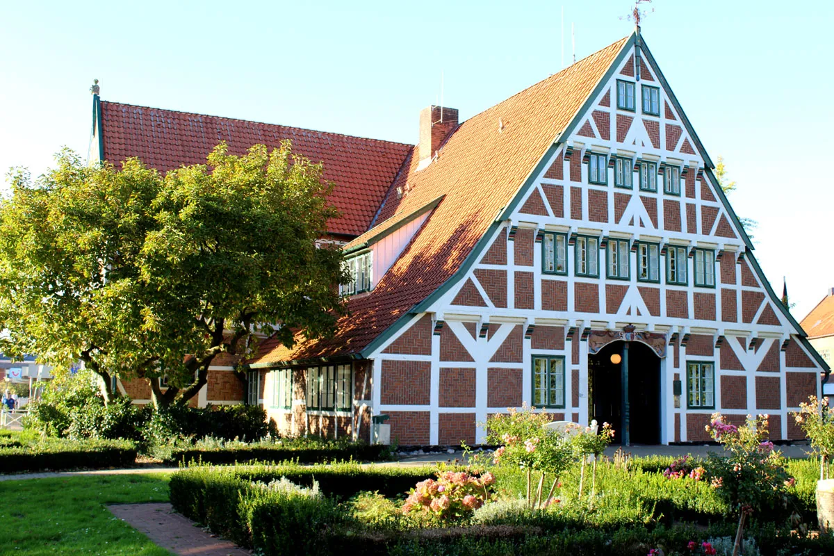 Das Alte Land zählt zu den beliebten Zielen für einen Urlaub in Norddeutschland