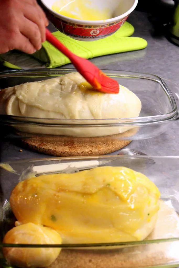 Das Rinderfilet wird angeschnitten