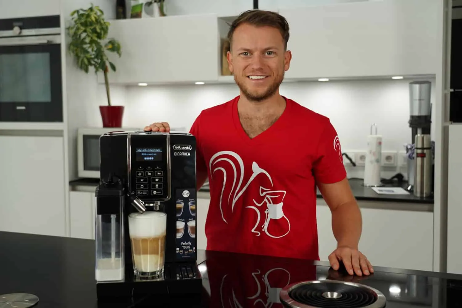 DeLonghi Dinamica Kaffeevollautomat im Einsatz