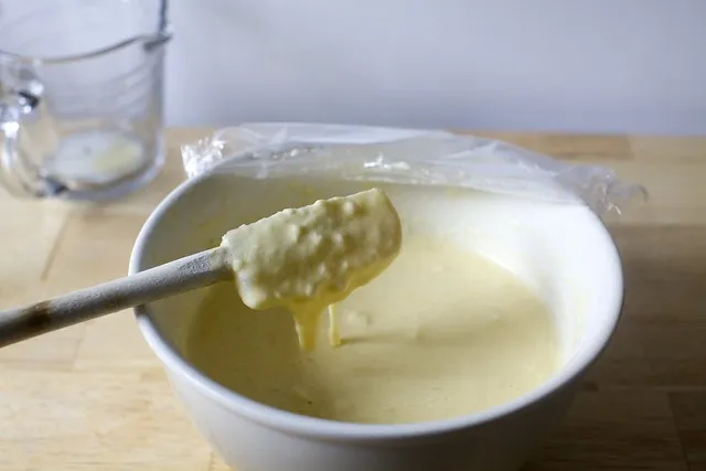 Der Teig mag klumpig sein, aber das ist okay