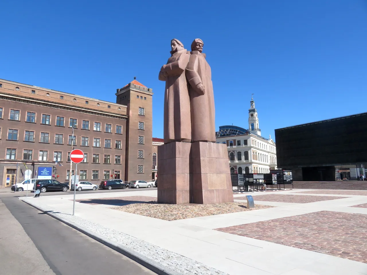 Die Altstadt von Riga mit ihren bunten Fassaden ist ein UNESCO-Weltkulturerbe.