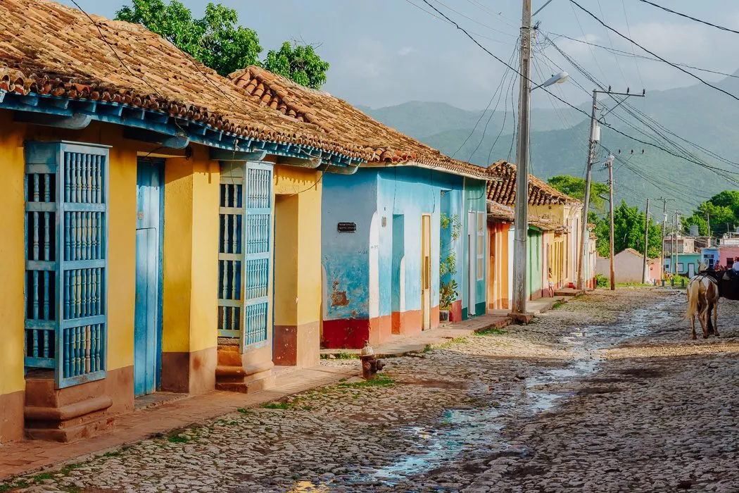 Die farbenfrohen Straßen von Trinidad, Kuba, mit ihren historischen Gebäuden