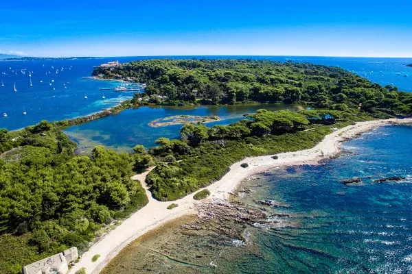 Die Île Sainte-Marguerite mit ihrer natürlichen Schönheit