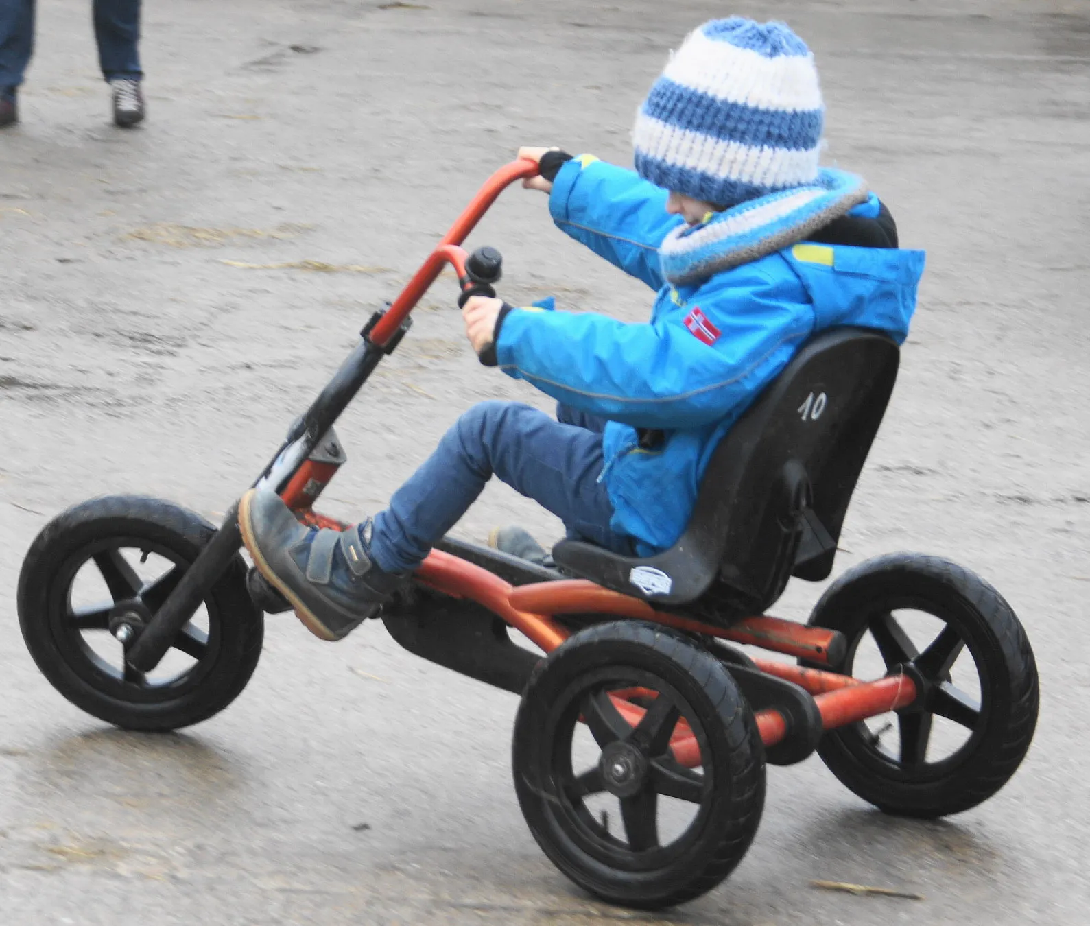 Die Outdoor-Spielplätze laden zum Toben und Entdecken ein.