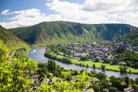 Eifel in Deutschland bei einer Mosel Flussreise mit nicko cruises