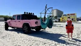 Ein Besuch am Strand von Daytona Beach bei angenehmen Temperaturen