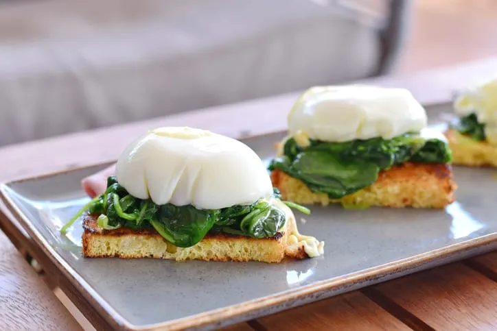 Ein perfekt pochiertes Ei