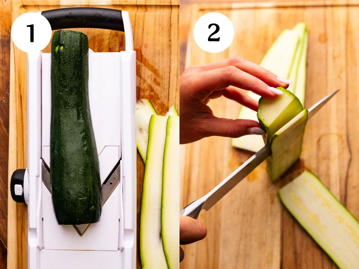 Eine Collage aus zwei Fotos, die das Schneiden von Zucchini in dünne Nudeln zeigen. Das erste Foto zeigt die Verwendung eines Mandolinenhobels, das zweite das Schneiden mit einem Kochmesser.