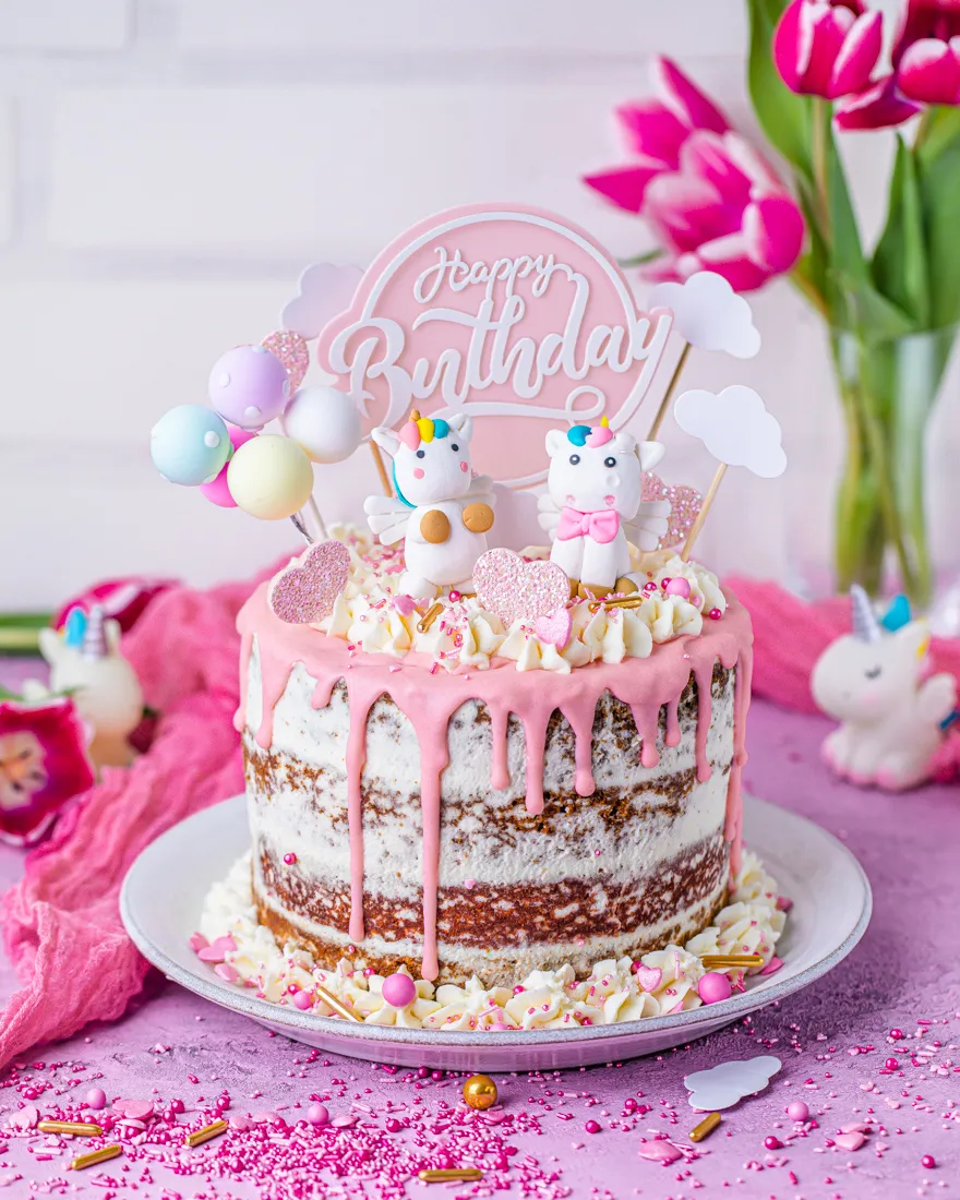 einfache Drip-Einhorn-Torte rosa bunt einfaches rezept schnell heike herden