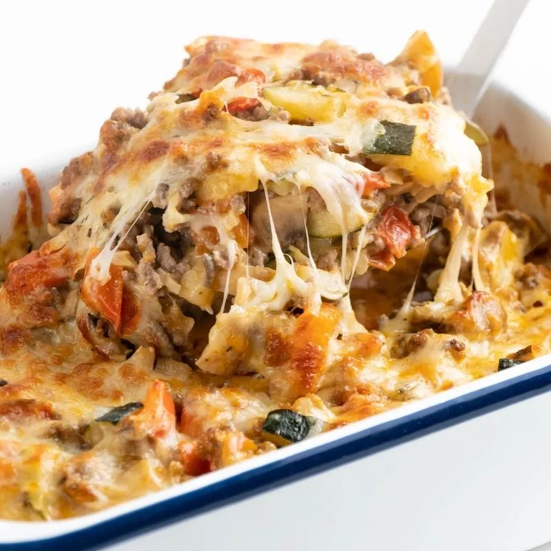 Einfacher Low Carb Hackfleisch-Gemüse-Auflauf ohne Kohlenhydrate zum Keto Abendessen Mobile Featured Image