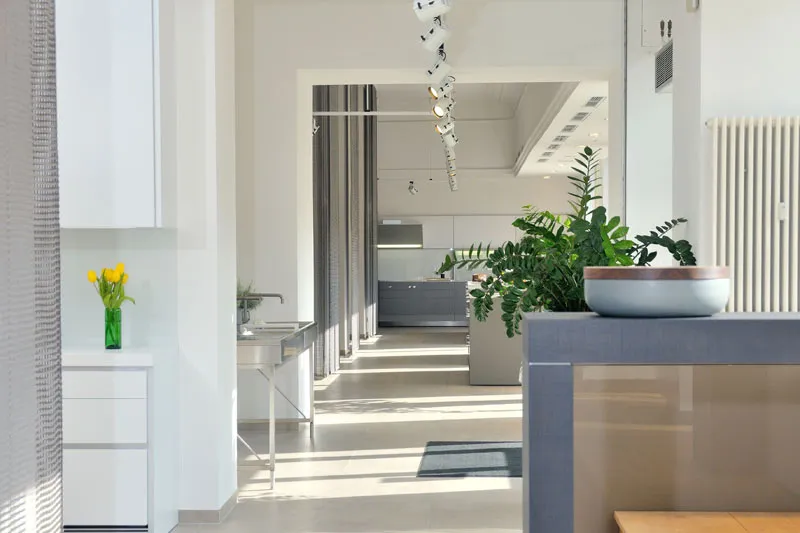 Eingangsbereich des Küchenhauses Ralph Bosshammer, spezialisiert auf exklusive Küchen und bulthaup in Berlin