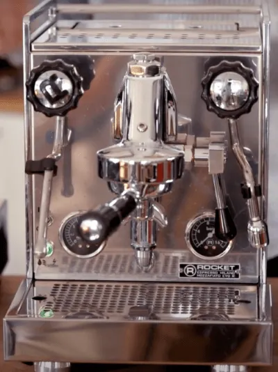 Eleganter Siebträger mit einfacherer Reinigungsroutine