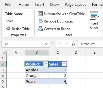 Excel-Tabelle "Sales" mit Produkt-, Mengen- und Verkaufsdaten