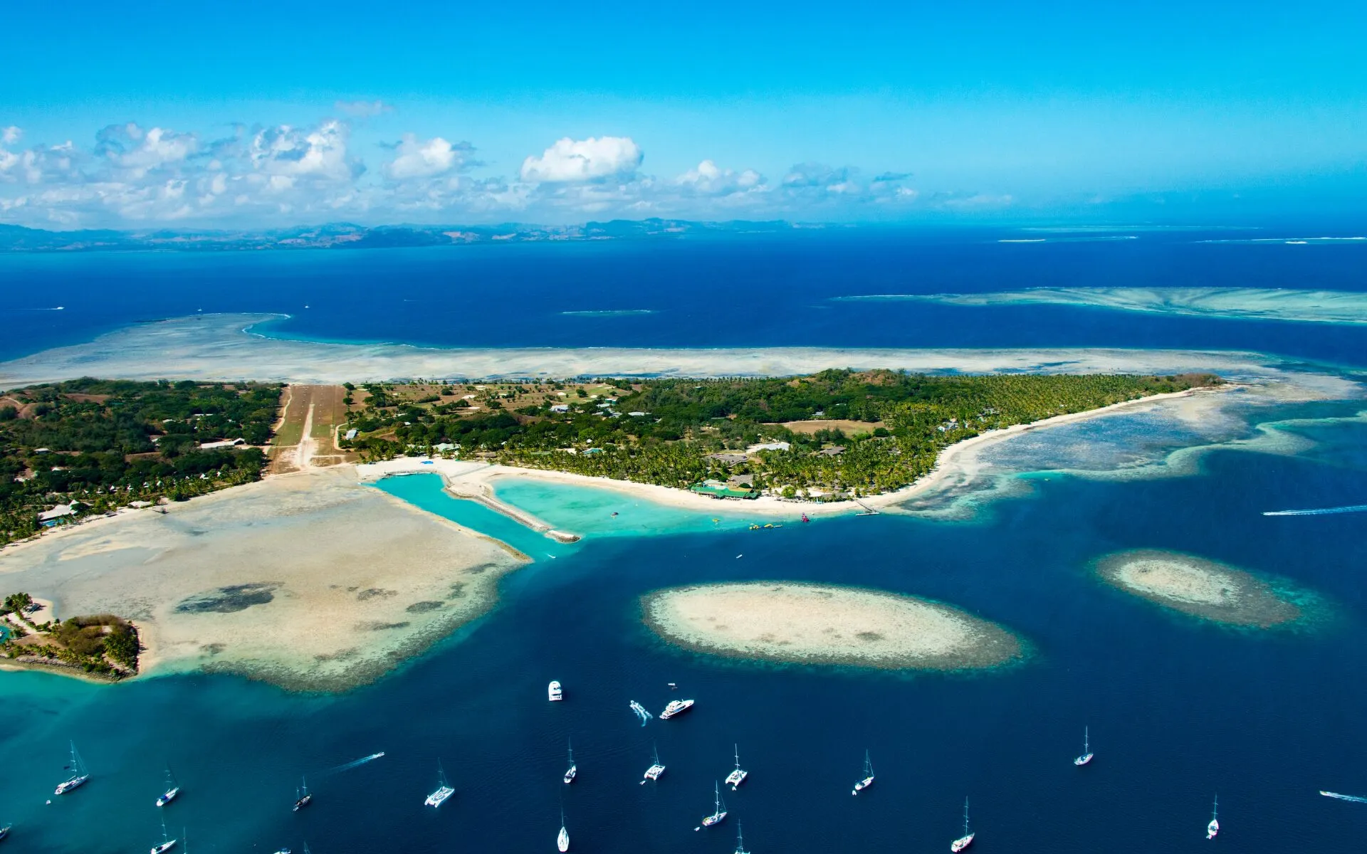 Exklusives Resort mit Infinity-Pool auf Fidschi