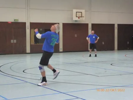 Faustballturnier 2022: Spannende Momente auf dem Spielfeld