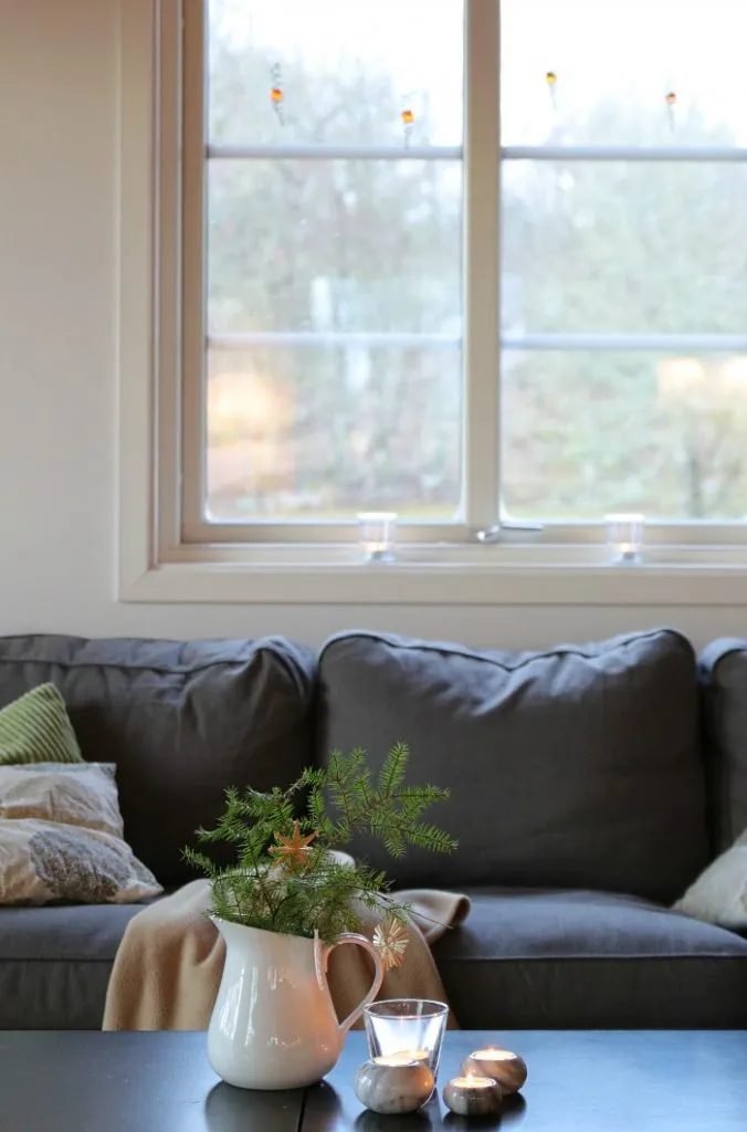 Ferienhaus in winterlicher Landschaft