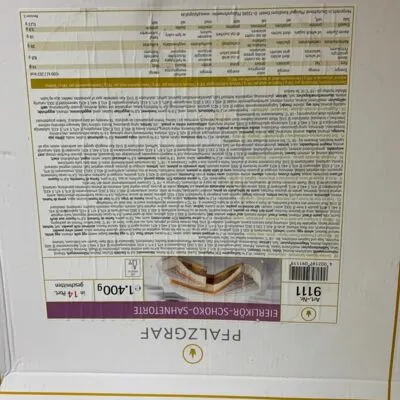 Festliche Eierlikör-Schoko-Sahnetorte