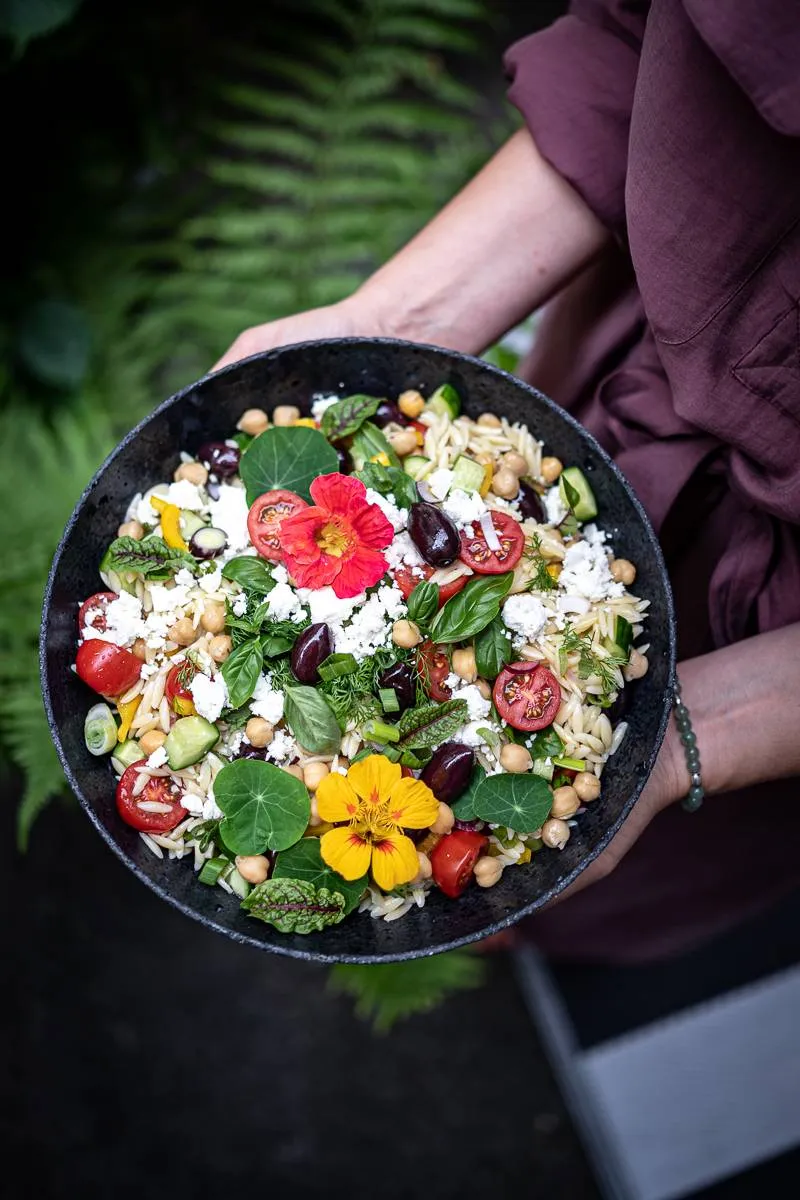 Feta-Rezepte Griechischer Orzo Nudelsalat mit Feta trickytine