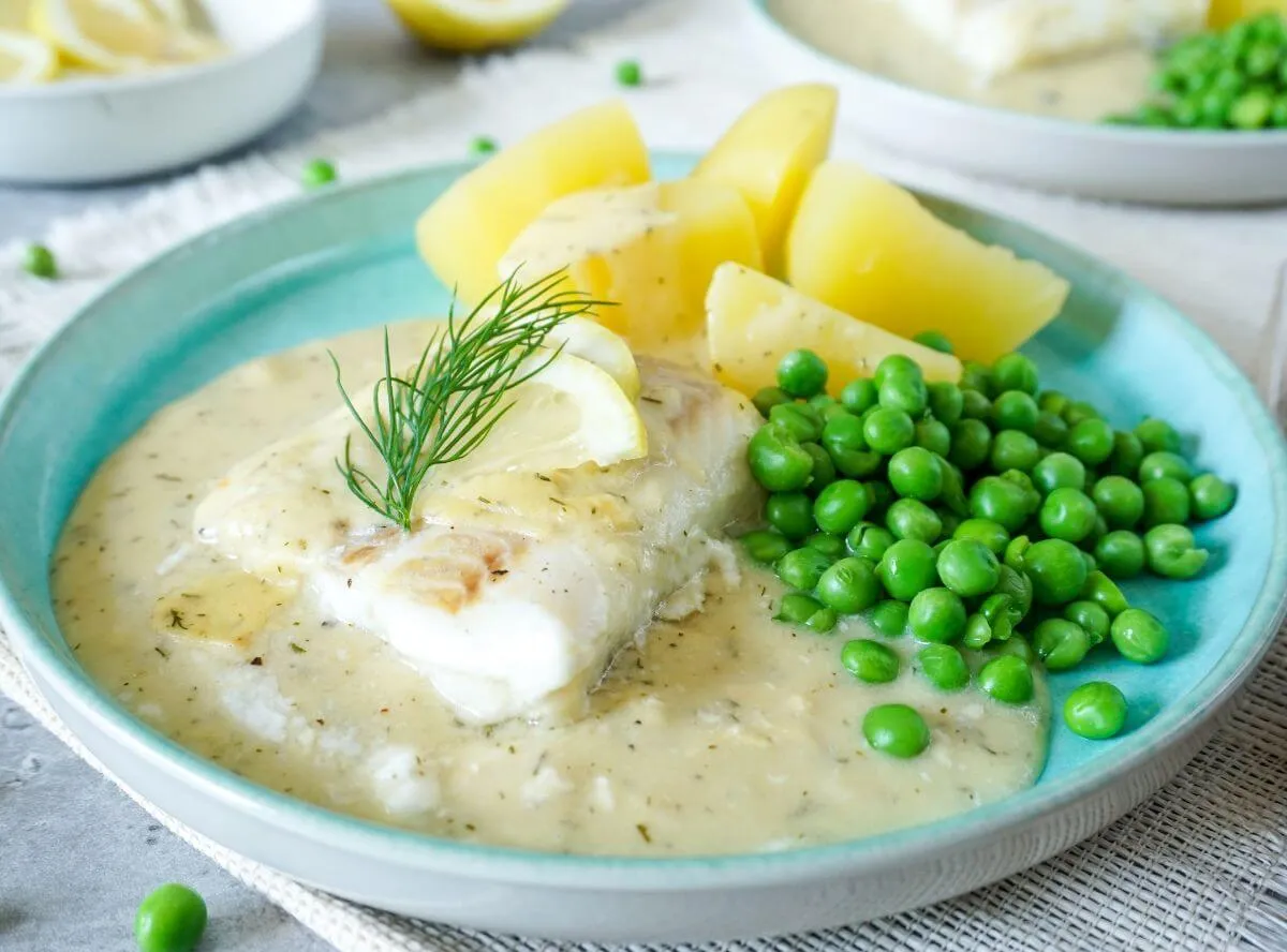 Fisch in Senfsoße aus dem Ofen für ein schnelles Abendessen