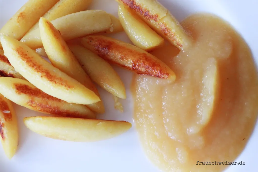 Fixe Schupfnudeln mit Apfelmus für die ganze Familie