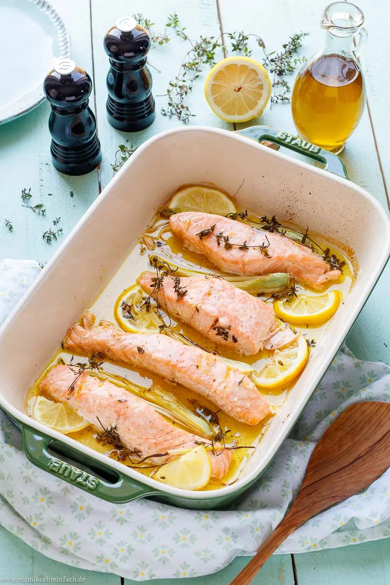 Frischer Zitronenlachs im Ofen mit Kräutern und Zitrone – ein einfaches Lachs Rezept