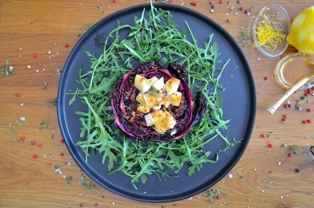 Gebackener Rotkohl mit Ziegenkäse