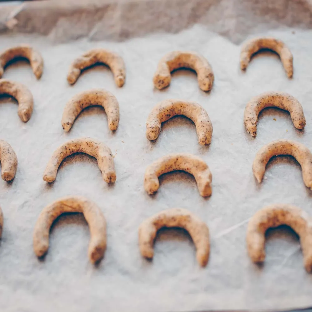 Geformte Mohn Kipferl