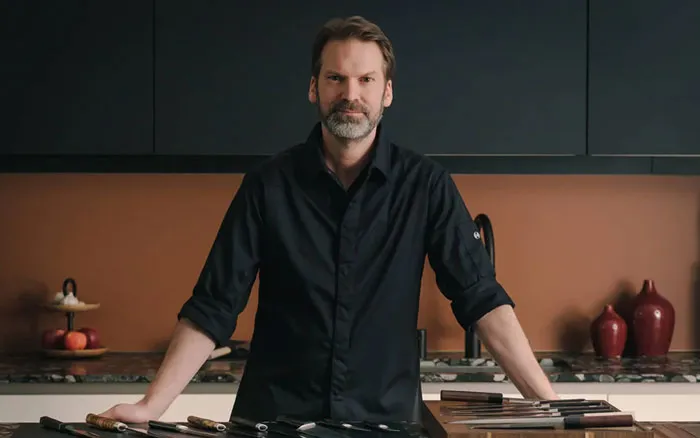 Gegrilltes Maishähnchen mit Kräutern