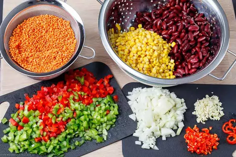Gemüse Zutaten für das Chili - www.emmikochteinfach.de