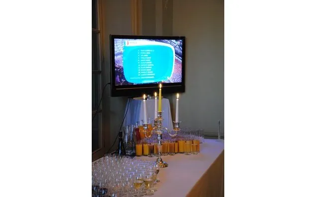 Getränkeauswahl beim Public Viewing in der Französischen Botschaft