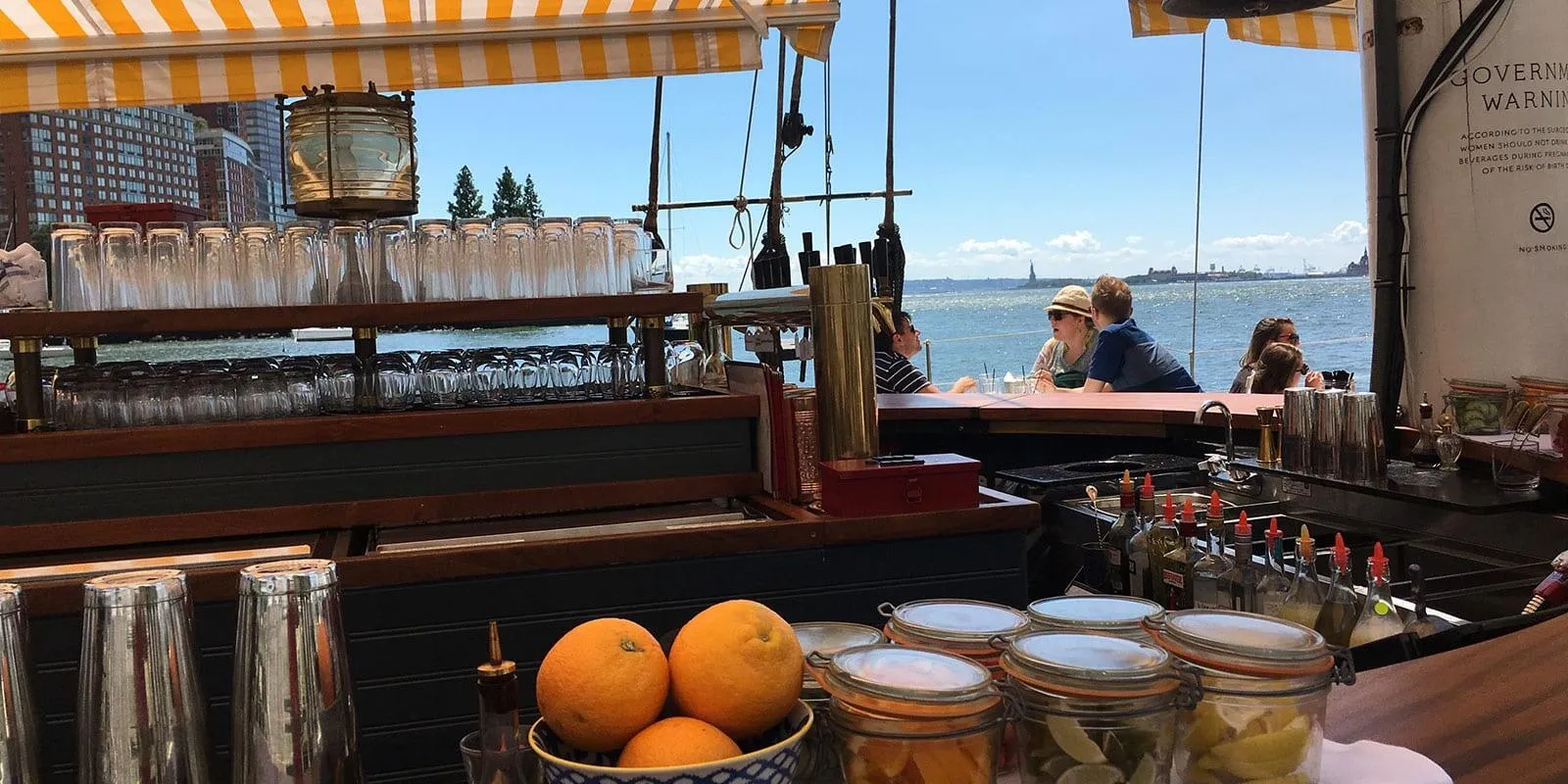 Grand Banks: Austern und Cocktails mit Blick auf den Hudson