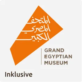 Großes Ägyptisches Museum (GEM) in Gizeh, Ägypten, mit den Pyramiden im Hintergrund