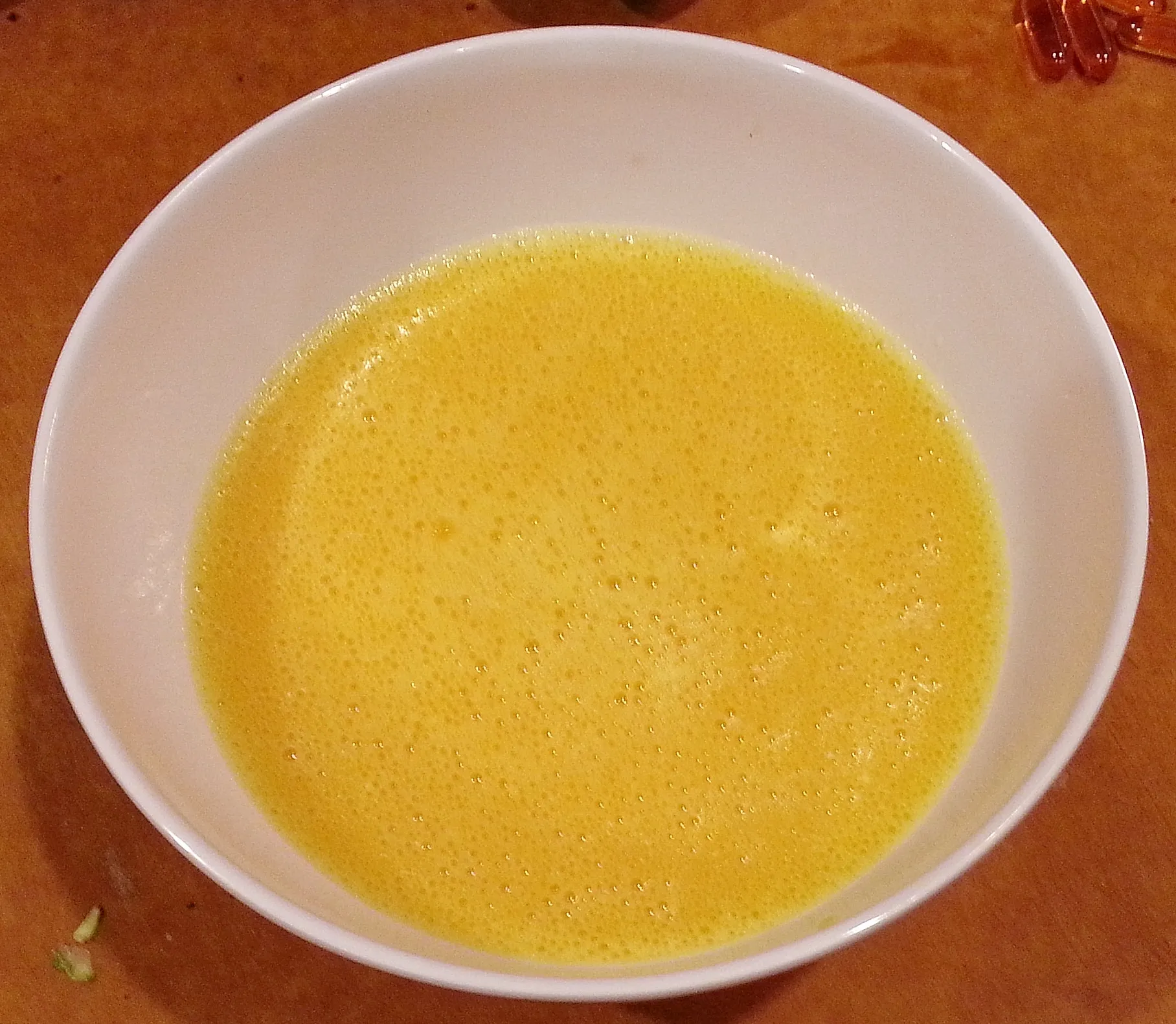 Gründliches Vermischen der vorbereiteten Zutaten